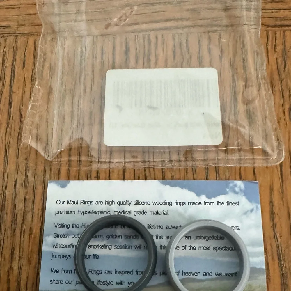 NWT Maui set of 4 wedding silicone gray, black and navy blue rings size 11 men’s